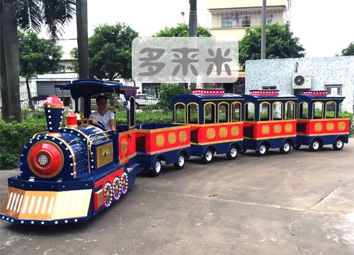 你知道根据什么来研发无轨小火车吗